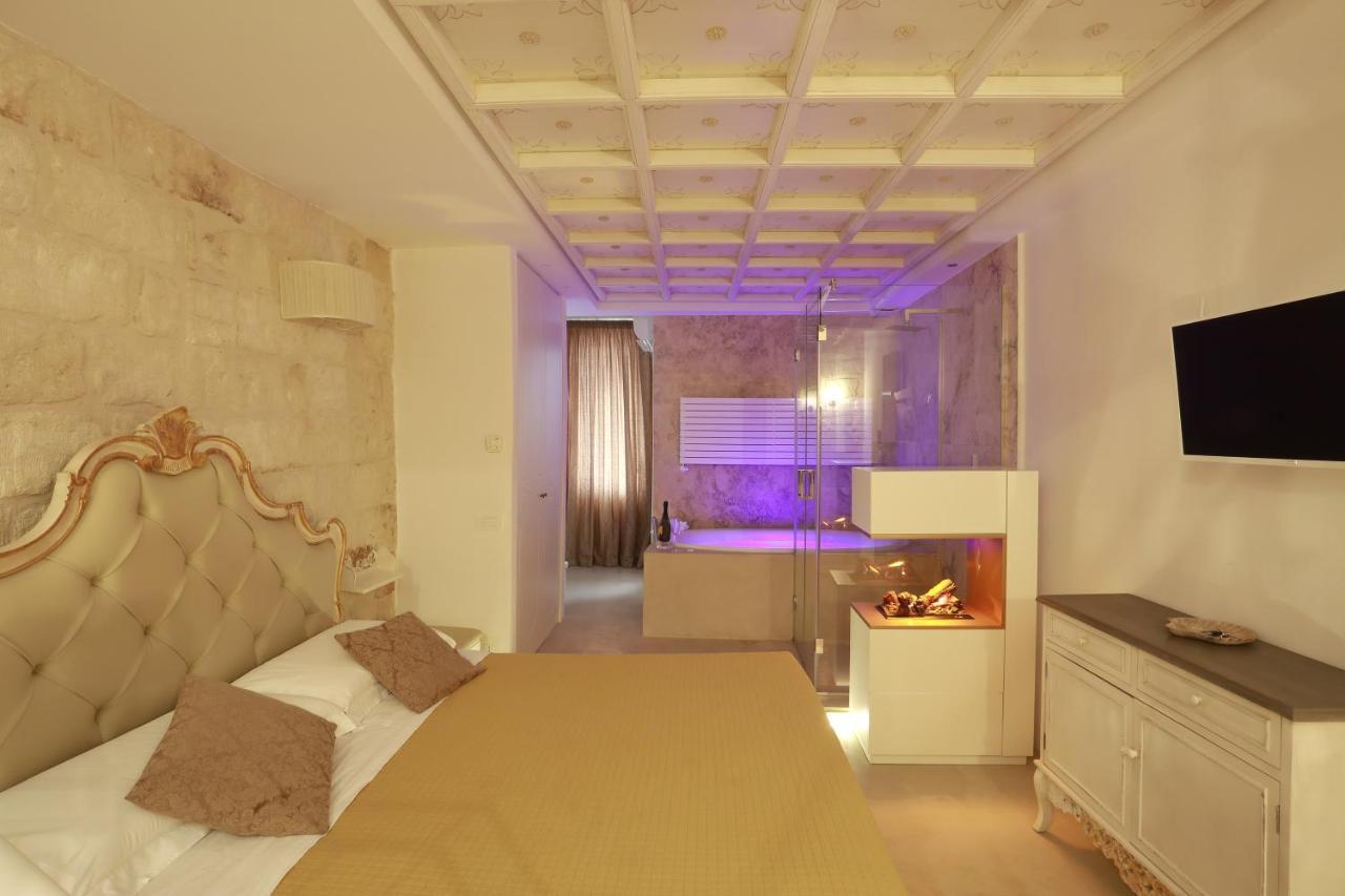 Palazzo Stapane Home Suite 9 - Luxury Living Monopoli Eksteriør bilde