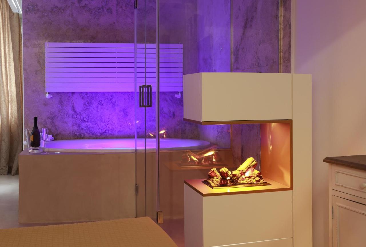 Palazzo Stapane Home Suite 9 - Luxury Living Monopoli Eksteriør bilde