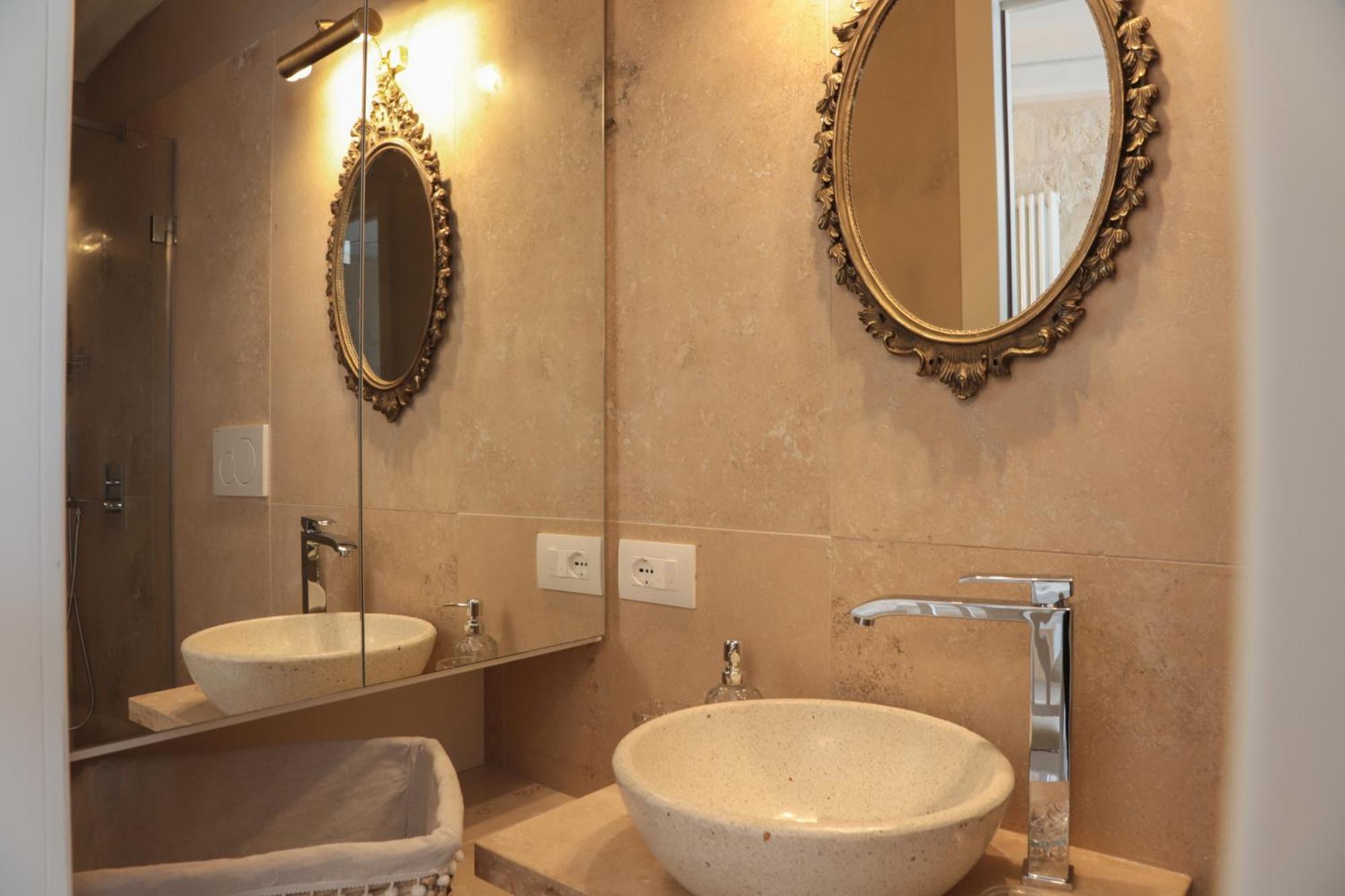 Palazzo Stapane Home Suite 9 - Luxury Living Monopoli Eksteriør bilde