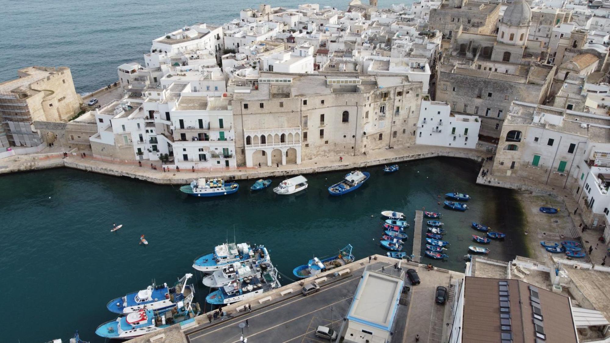 Palazzo Stapane Home Suite 9 - Luxury Living Monopoli Eksteriør bilde