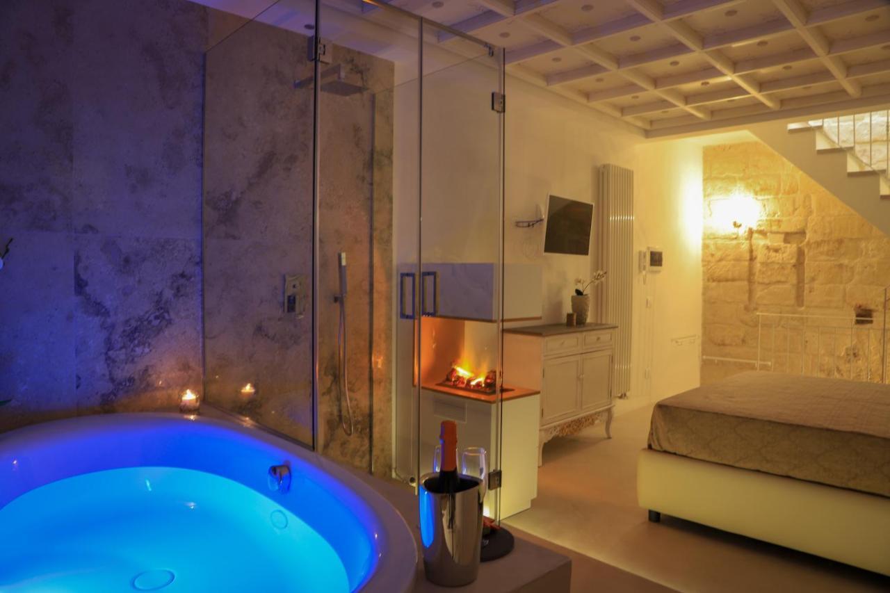 Palazzo Stapane Home Suite 9 - Luxury Living Monopoli Eksteriør bilde