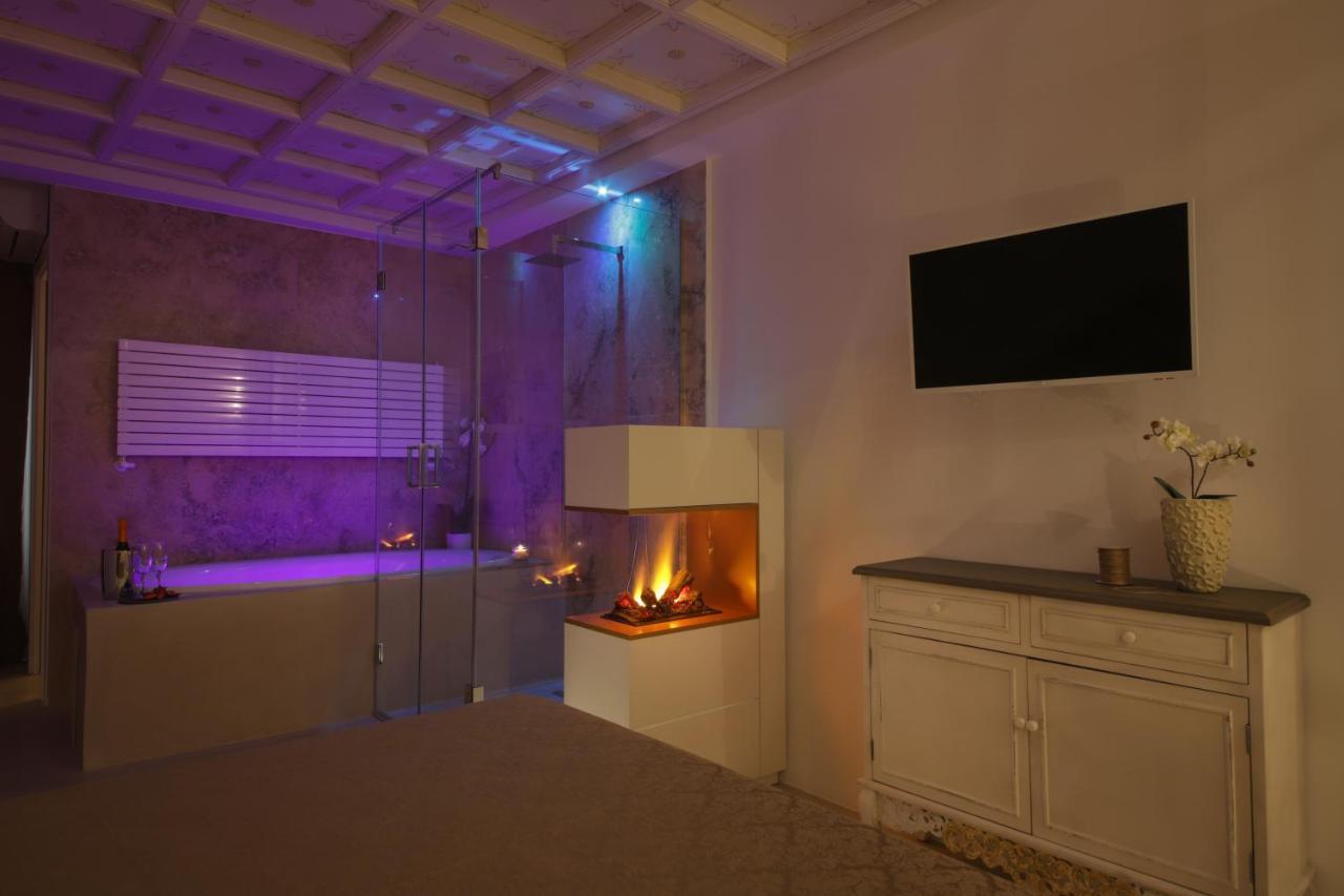 Palazzo Stapane Home Suite 9 - Luxury Living Monopoli Eksteriør bilde